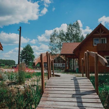 Miodowa Kolonia Bed & Breakfast Białowieża Екстериор снимка