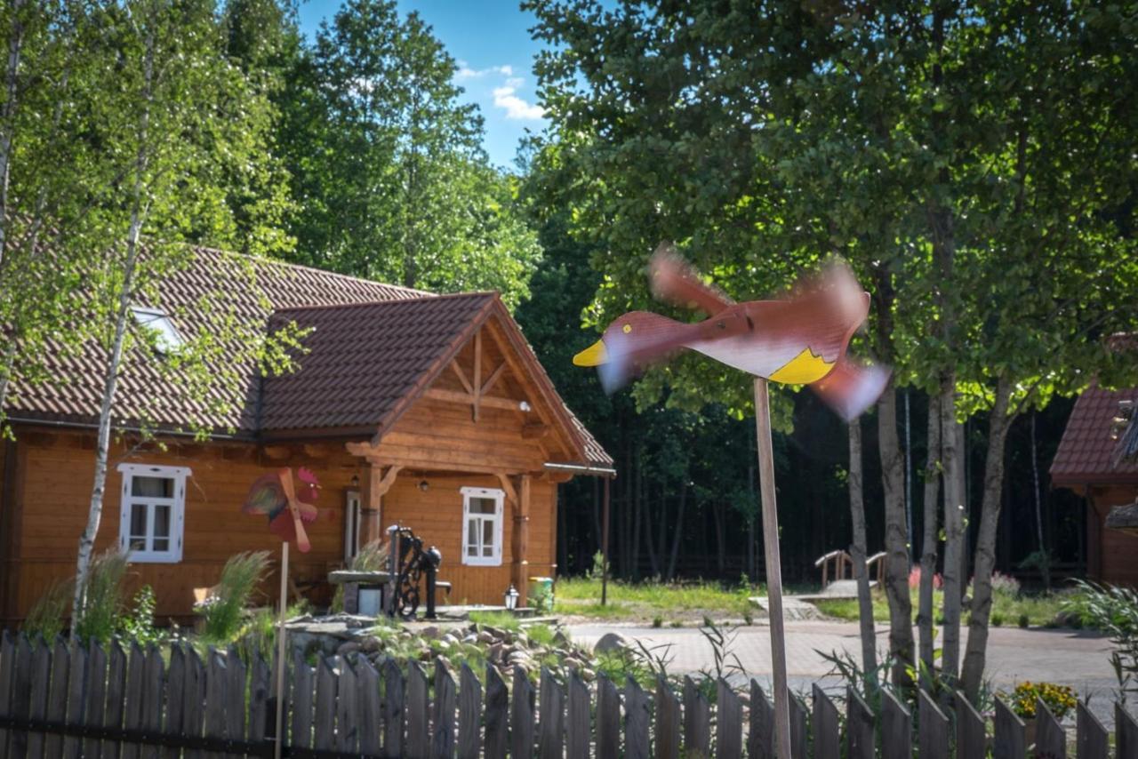 Miodowa Kolonia Bed & Breakfast Białowieża Екстериор снимка