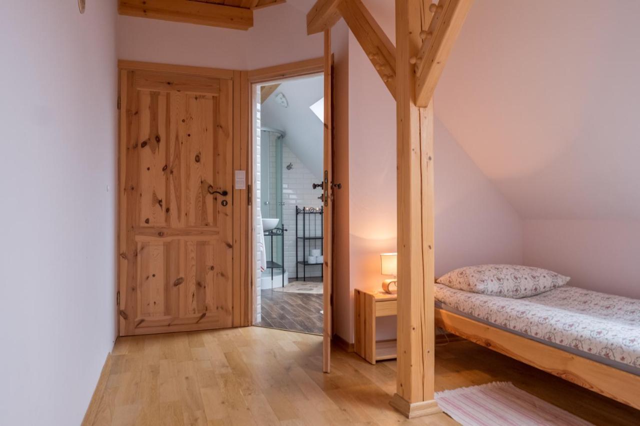 Miodowa Kolonia Bed & Breakfast Białowieża Екстериор снимка