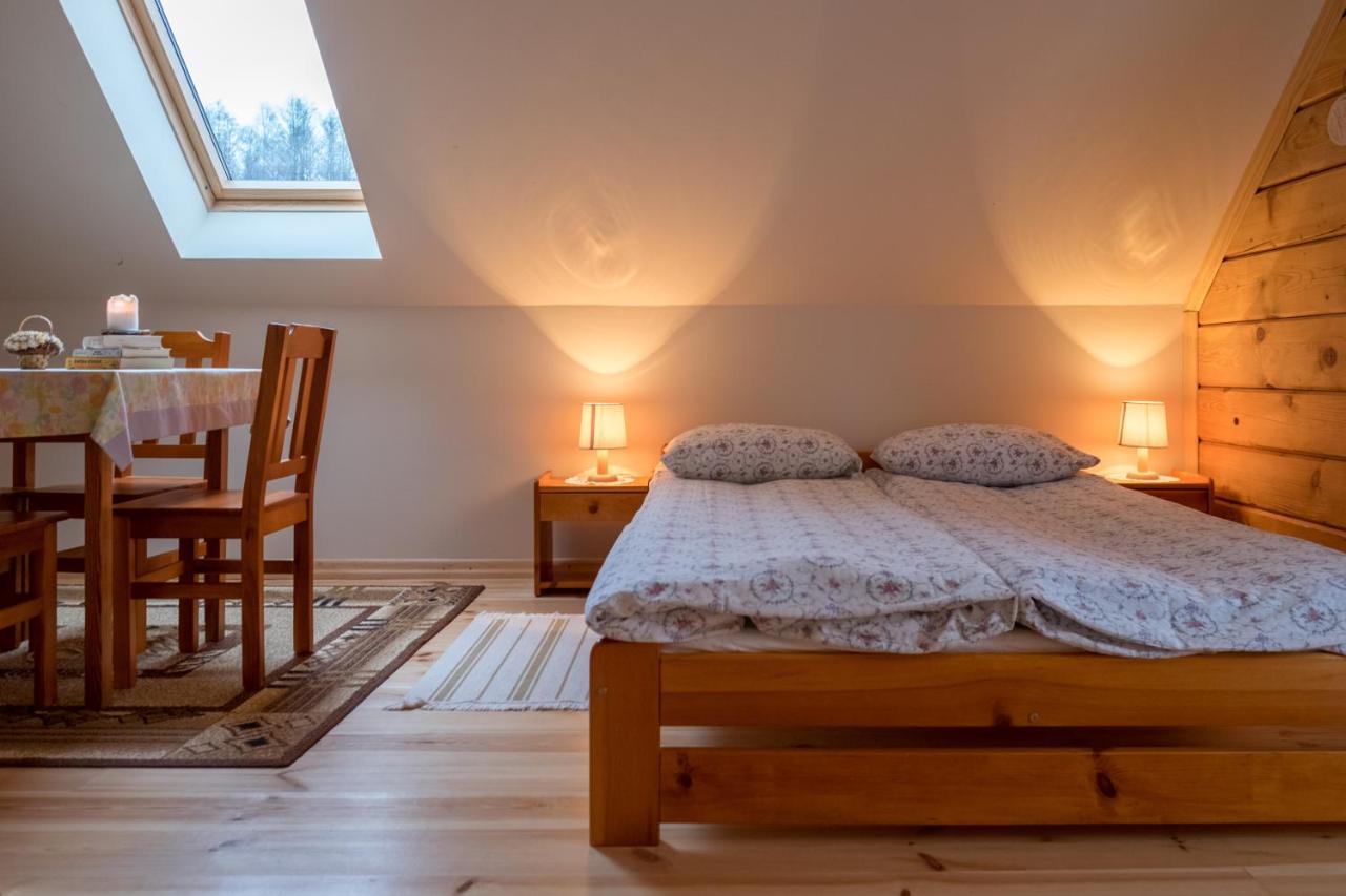 Miodowa Kolonia Bed & Breakfast Białowieża Екстериор снимка