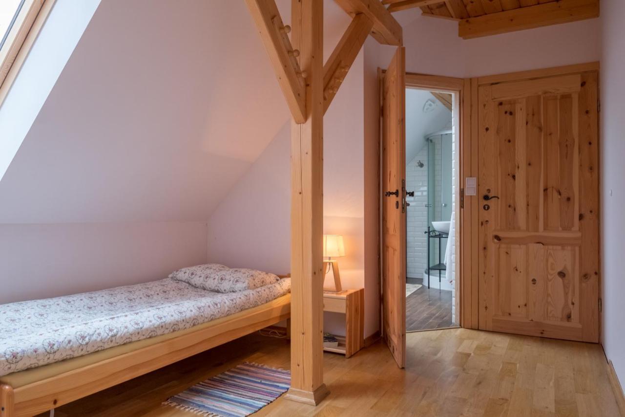 Miodowa Kolonia Bed & Breakfast Białowieża Екстериор снимка