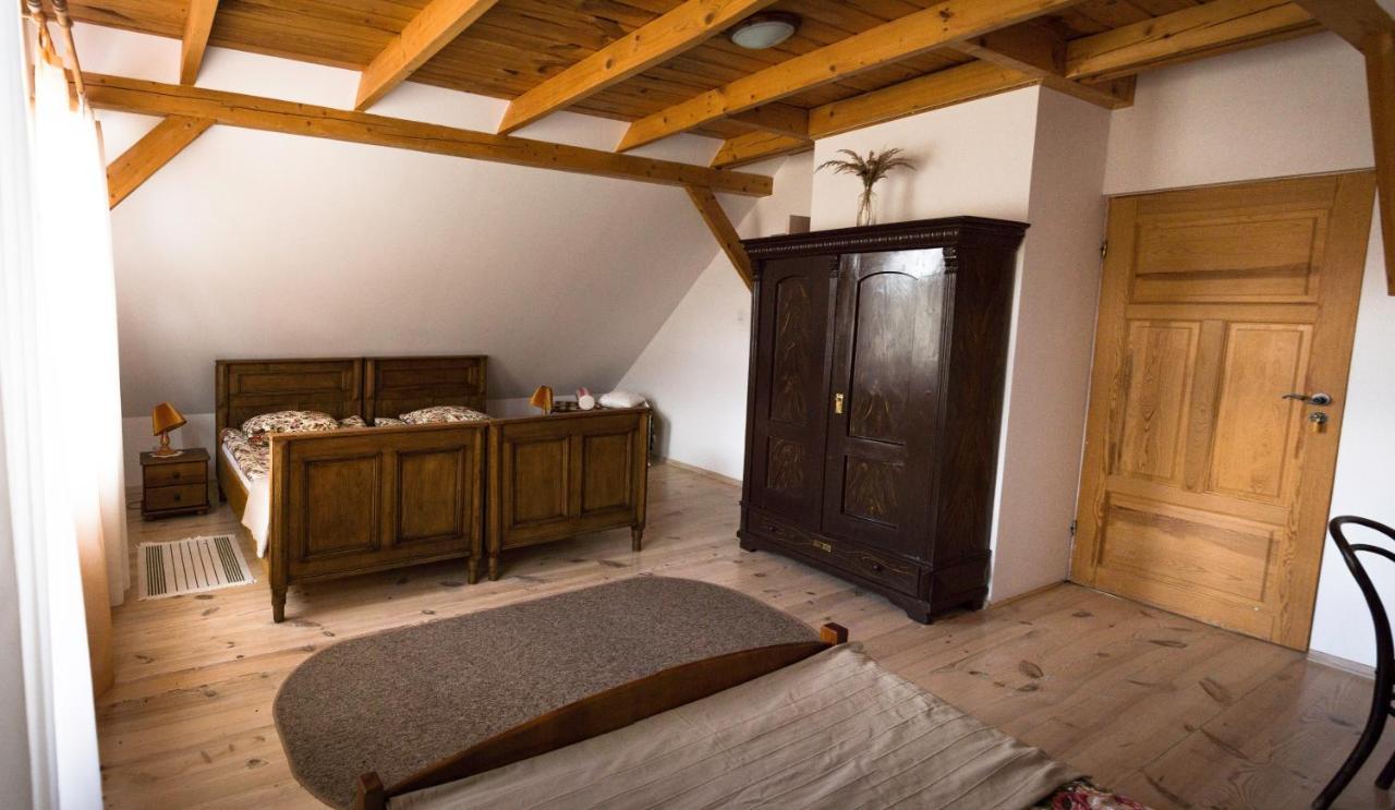 Miodowa Kolonia Bed & Breakfast Białowieża Екстериор снимка